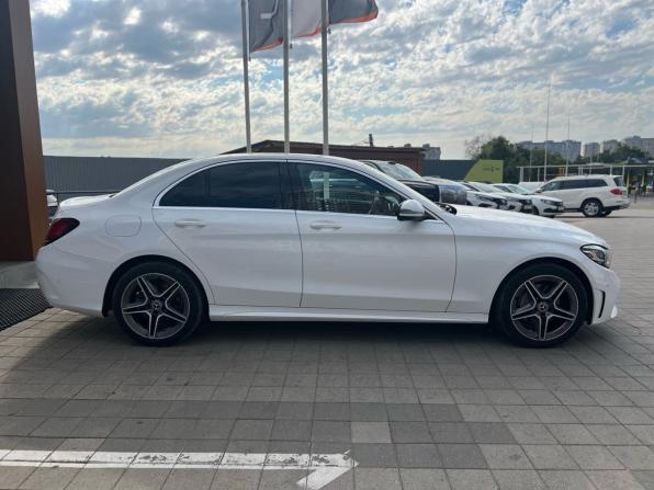 Mercedes-Benz C-Класс IV (W205) Рестайлинг с пробегом 2018 года, цена 2 380 000 рублей, 149500 км, седан, Автокод Объявления