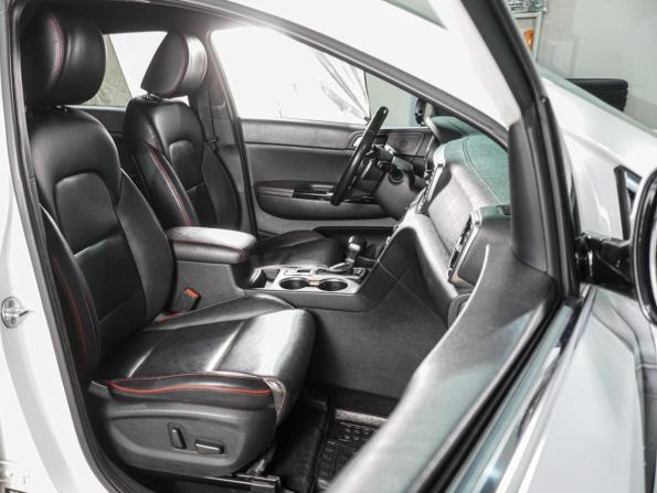 Kia Sportage IV с пробегом 2018 года, цена 2 229 000 рублей, 101629 км, внедорожник, Автокод Объявления