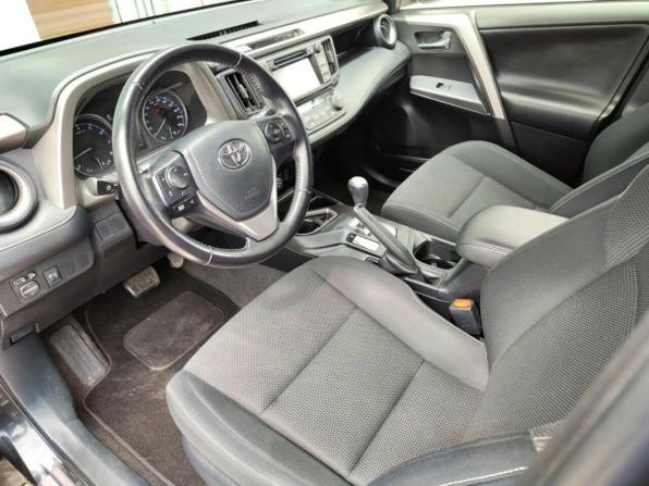 Toyota RAV4 IV (XA40) Рестайлинг с пробегом 2015 года, цена 2 236 000 рублей, 119078 км, внедорожник, Автокод Объявления