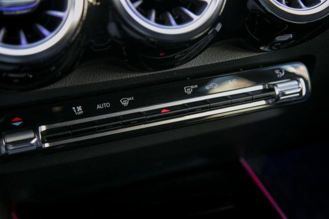 Mercedes-Benz GLB I (X247) с пробегом 2020 года, цена 3 690 000 рублей, 45105 км, внедорожник, Автокод Объявления