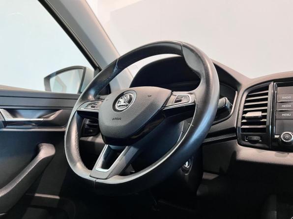 Skoda Karoq I с пробегом 2020 года, цена 2 170 000 рублей, 119194 км, внедорожник, Автокод Объявления