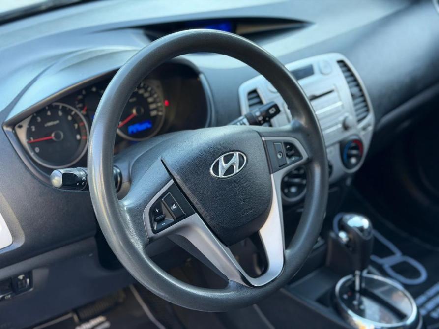 Hyundai i20 I Великий Новгород  - изображение 12