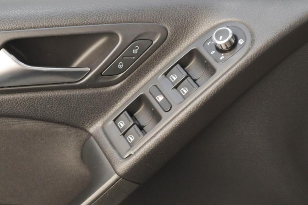 Volkswagen Golf VI Челябинск  - изображение 8