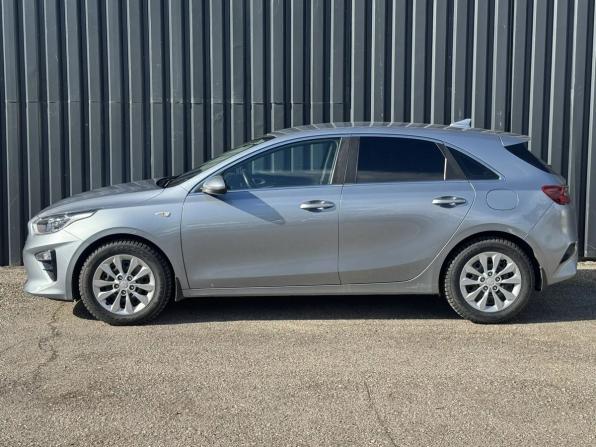 Kia Ceed III с пробегом 2019 года, цена 1 420 000 рублей, 124900 км, хэтчбек, Автокод Объявления