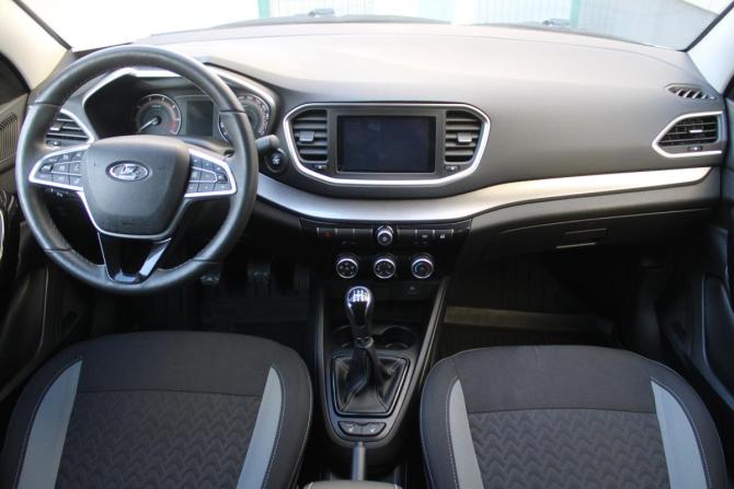 Lada (ВАЗ) Vesta I Рестайлинг (NG) с пробегом 2024 года, цена 1 246 000 рублей, 52278 км, седан, Автокод Объявления
