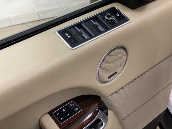 Land Rover Range Rover IV с пробегом 2014 года, цена 2 890 000 рублей, 197844 км, внедорожник, Автокод Объявления