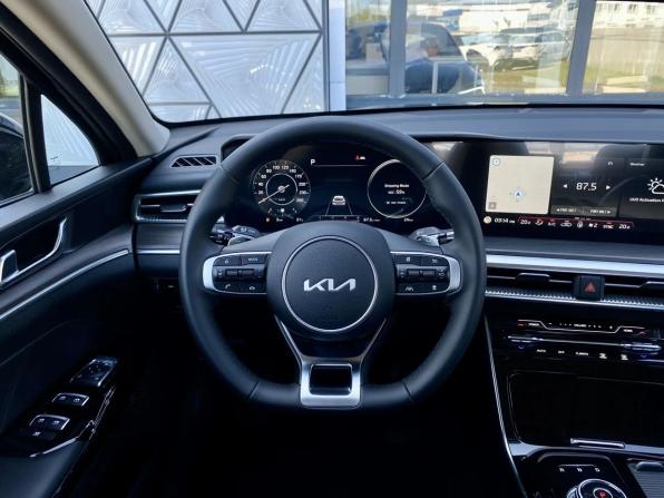Новый Kia K5 III 2025 года, цена 3 970 000 рублей, седан, Автокод Объявления
