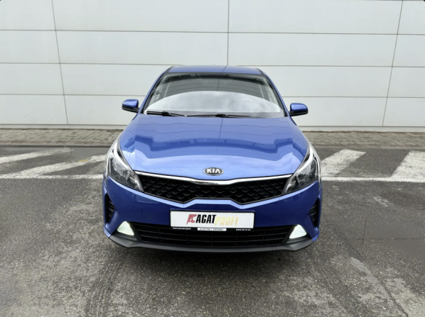 Kia Rio IV Рестайлинг (Global market) с пробегом 2021 года, цена 1 690 000 рублей, 77000 км, седан, Автокод Объявления