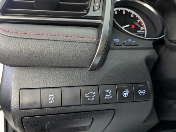 Toyota Camry VIII (XV70) Рестайлинг с пробегом 2021 года, цена 3 530 000 рублей, 43418 км, седан, Автокод Объявления