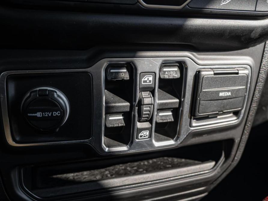 Jeep Wrangler III (JK) Краснодар  - изображение 15
