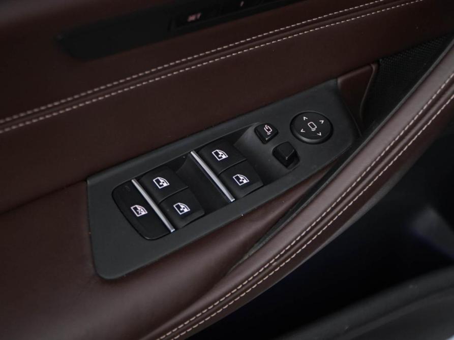 BMW 5 серии VII (G30/G31/G38) Москва  - изображение 19
