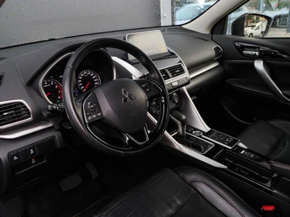 Mitsubishi Eclipse Cross I с пробегом 2018 года, цена 2 230 000 рублей, 72698 км, внедорожник, Автокод Объявления