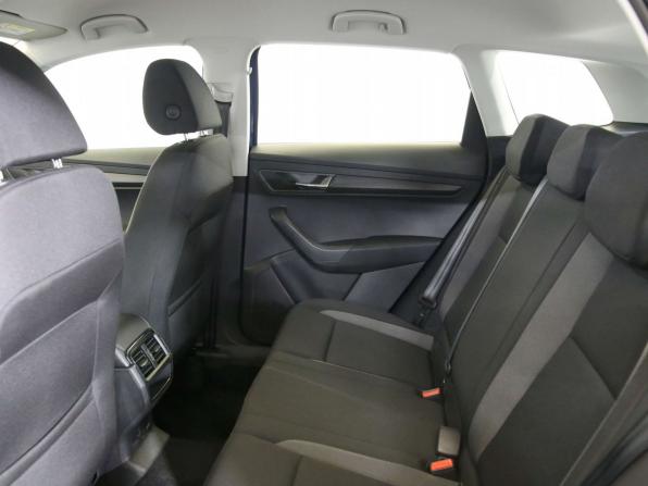 Skoda Karoq I с пробегом 2020 года, цена 2 150 000 рублей, 175000 км, внедорожник, Автокод Объявления