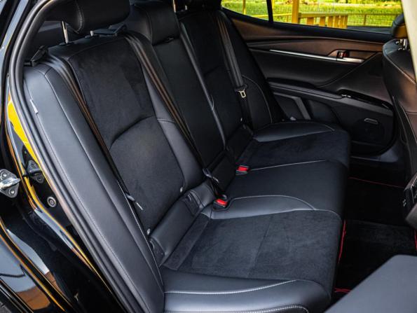 Toyota Camry IX (XV80) China Market с пробегом 2025 года, цена 4 306 500 рублей, 15585 км, седан, Автокод Объявления