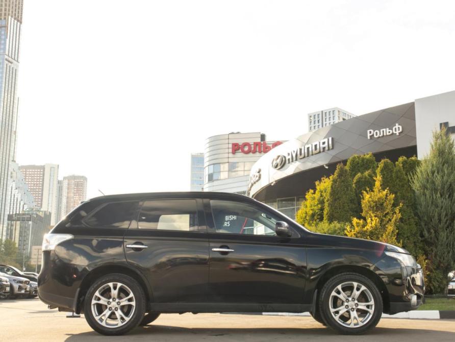 Mitsubishi Outlander III Москва  - изображение 3
