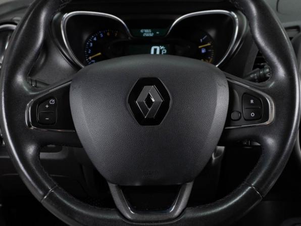 Renault Kaptur I с пробегом 2016 года, цена 1 300 000 рублей, 107865 км, внедорожник, Автокод Объявления