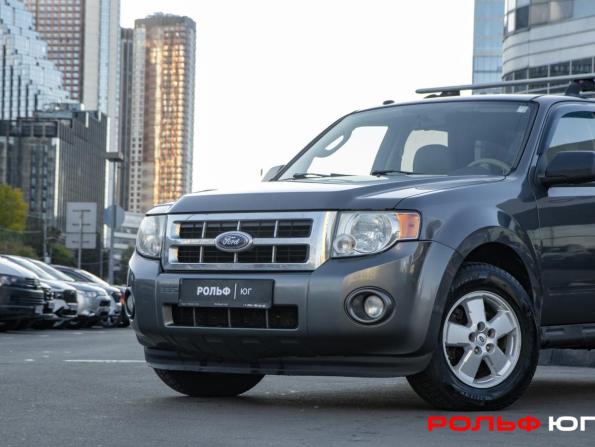 Ford Escape II с пробегом 2010 года, цена 818 000 рублей, 280247 км, внедорожник, Автокод Объявления