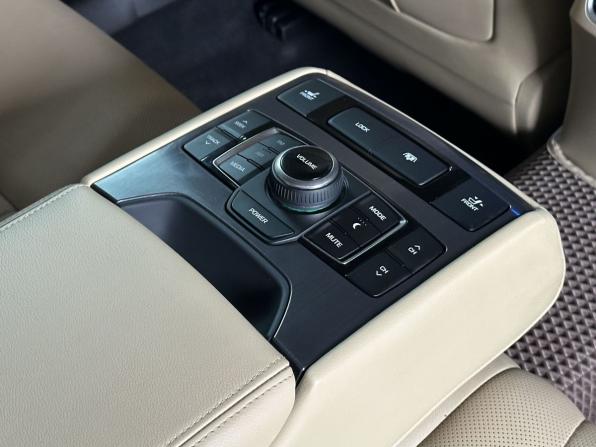 Genesis G80 I с пробегом 2018 года, цена 1 750 000 рублей, 304531 км, седан, Автокод Объявления