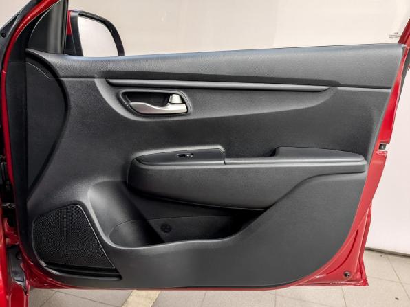 Kia Rio IV с пробегом 2017 года, цена 1 270 000 рублей, 46579 км, седан, Автокод Объявления