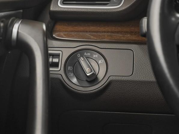 Volkswagen Passat B7 с пробегом 2012 года, цена 1 039 000 рублей, 172200 км, седан, Автокод Объявления