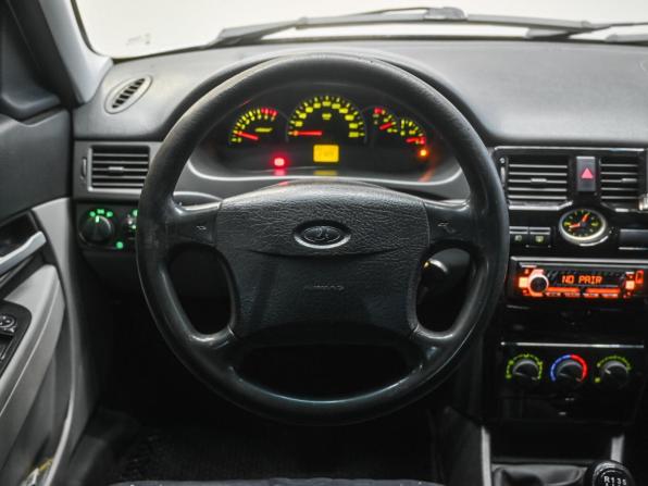 Lada (ВАЗ) Priora I с пробегом 2011 года, цена 399 000 рублей, 227722 км, хэтчбек, Автокод Объявления