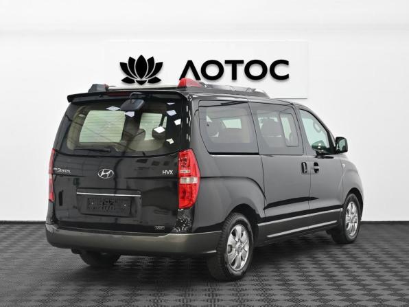 Hyundai Grand Starex I с пробегом 2011 года, цена 1 950 000 рублей, 155000 км, минивэн, Автокод Объявления