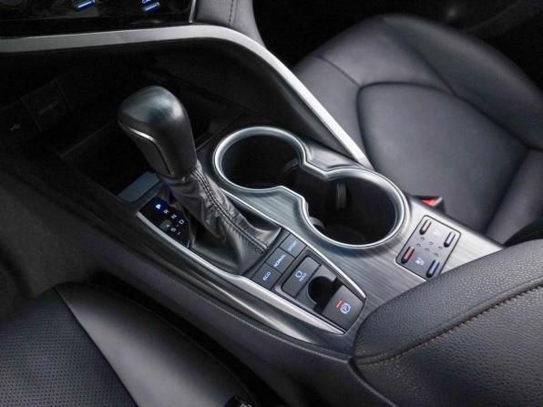 Toyota Camry VIII (XV70) Рестайлинг с пробегом 2023 года, цена 3 177 400 рублей, 100923 км, седан, Автокод Объявления