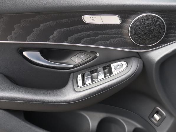 Mercedes-Benz GLC I (X253) с пробегом 2018 года, цена 3 399 000 рублей, 85927 км, внедорожник, Автокод Объявления