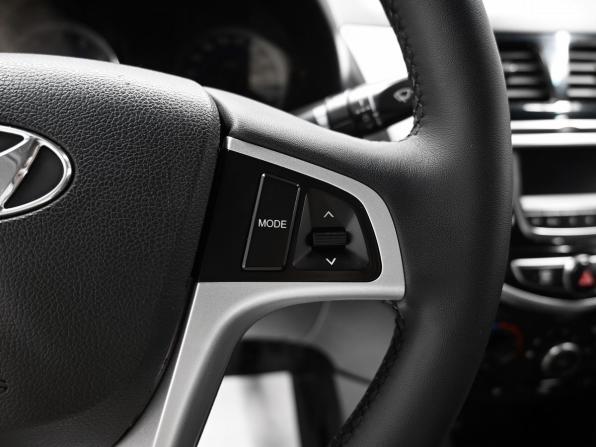 Hyundai Solaris I с пробегом 2014 года, цена 825 000 рублей, 165069 км, седан, Автокод Объявления