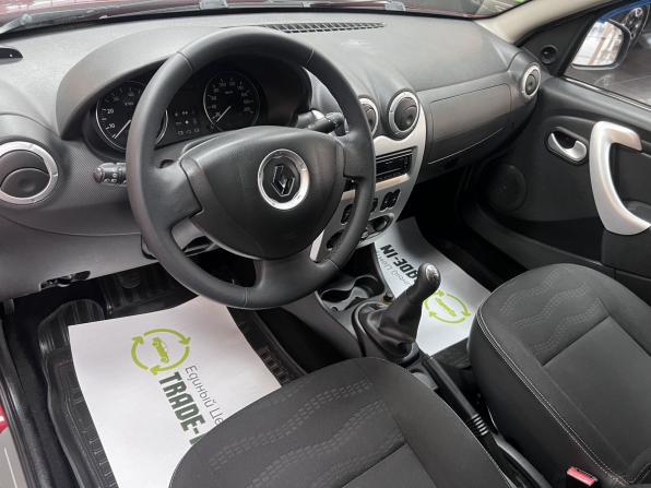 Renault Sandero I с пробегом 2011 года, цена 775 000 рублей, 111719 км, хэтчбек, Автокод Объявления