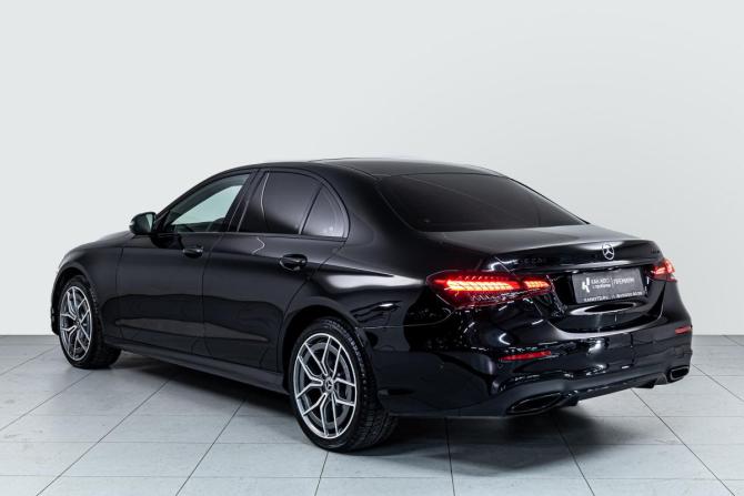 Mercedes-Benz E-Класс V (W213 S213 C238) Рестайлинг с пробегом 2021 года, цена 5 473 000 рублей, 77684 км, седан, Автокод Объявления