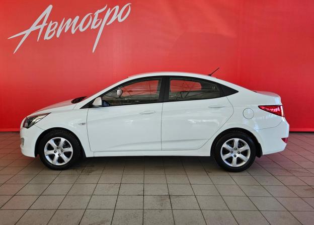 Hyundai Solaris I Рестайлинг с пробегом 2014 года, цена 1 025 000 рублей, 124144 км, седан, Автокод Объявления