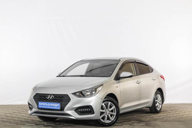 Hyundai Solaris II с пробегом 2017 года, цена 1 299 000 рублей, 112232 км, седан, Автокод Объявления