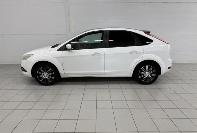 Ford Focus II Рестайлинг с пробегом 2011 года, цена 550 000 рублей, 195933 км, хэтчбек, Автокод Объявления