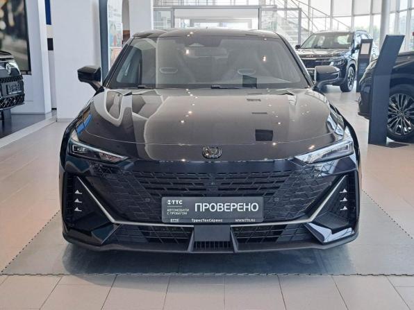 Changan UNI-V I с пробегом 2024 года, цена 2 544 000 рублей, 28046 км, лифтбек, Автокод Объявления