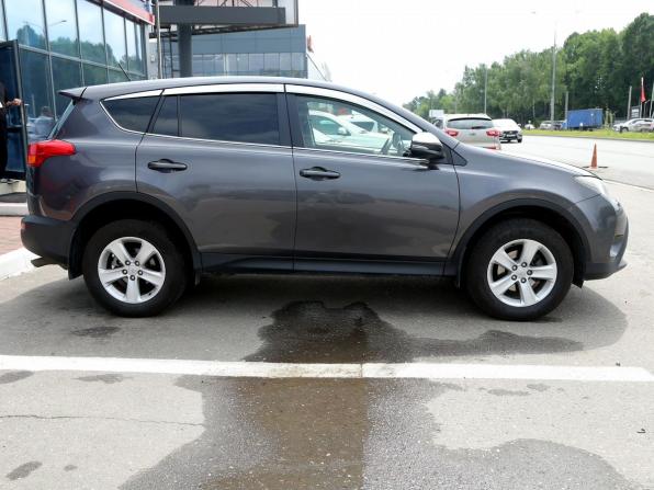 Toyota RAV4 IV (XA40) с пробегом 2013 года, цена 1 572 000 рублей, 223000 км, внедорожник, Автокод Объявления