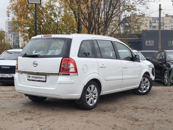 Opel Zafira B Рестайлинг с пробегом 2013 года, цена 549 000 рублей, 348000 км, компактвэн, Автокод Объявления