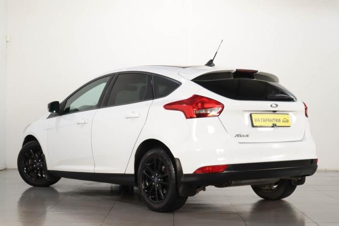 Ford Focus III Рестайлинг с пробегом 2017 года, цена 1 279 000 рублей, 100580 км, хэтчбек, Автокод Объявления