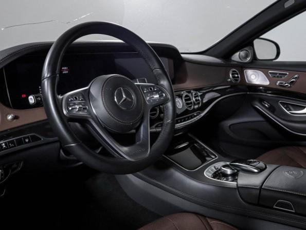 Mercedes-Benz Maybach S-Класс I (X222) Рестайлинг с пробегом 2018 года, цена 7 500 000 рублей, 62022 км, седан, Автокод Объявления