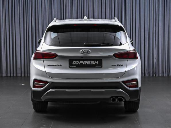 Hyundai Santa Fe IV с пробегом 2018 года, цена 2 388 000 рублей, 227344 км, внедорожник, Автокод Объявления