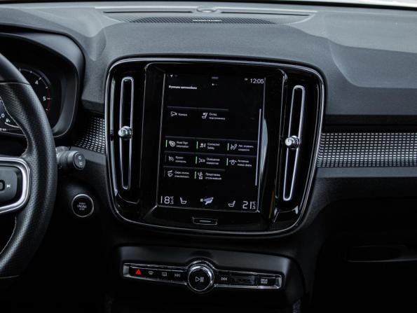 Volvo XC40 I с пробегом 2019 года, цена 3 500 000 рублей, 52118 км, внедорожник, Автокод Объявления