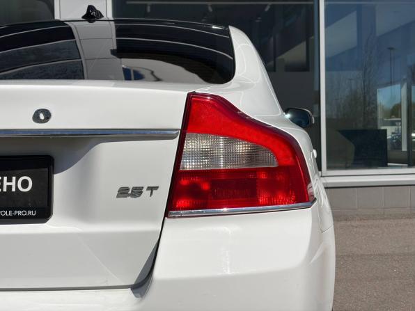 Volvo S80 II Рестайлинг с пробегом 2010 года, цена 1 085 000 рублей, 227000 км, седан, Автокод Объявления