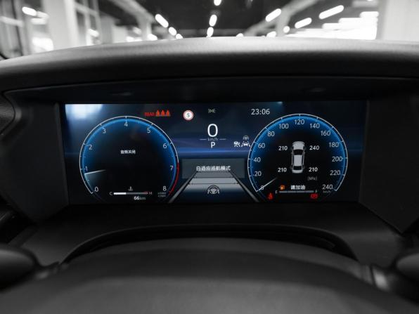 Toyota Camry IX (XV80) China Market с пробегом 2024 года, цена 4 100 000 рублей, 50 км, седан, Автокод Объявления