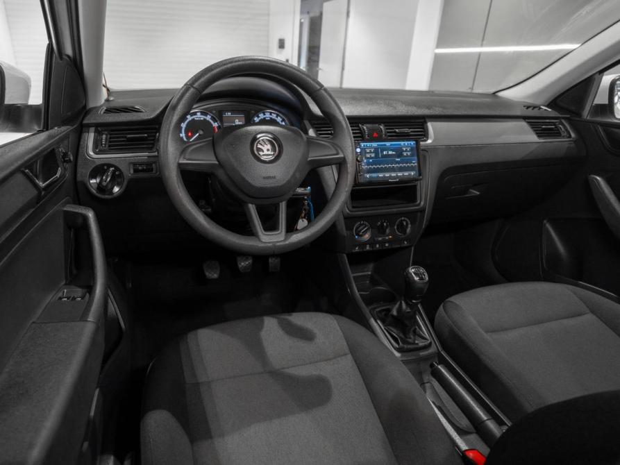 Skoda Rapid I Рестайлинг Москва  - изображение 7