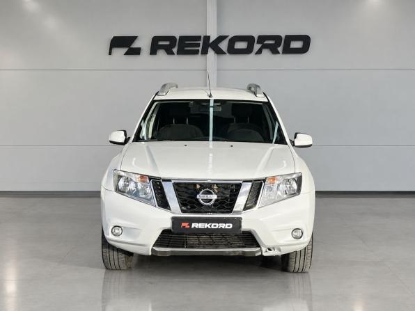 Nissan Terrano III (D10) с пробегом 2018 года, цена 1 199 000 рублей, 179000 км, внедорожник, Автокод Объявления