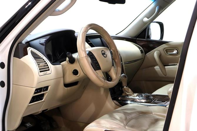 Nissan Patrol VI (Y62) с пробегом 2012 года, цена 1 799 000 рублей, 240000 км, внедорожник, Автокод Объявления