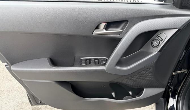 Hyundai Creta I с пробегом 2018 года, цена 1 600 000 рублей, 172461 км, внедорожник, Автокод Объявления