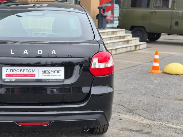 Lada (ВАЗ) Granta I Рестайлинг с пробегом 2023 года, цена 1 019 000 рублей, 17407 км, лифтбек, Автокод Объявления