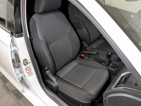 Skoda Rapid I Рестайлинг с пробегом 2019 года, цена 990 000 рублей, 134795 км, лифтбек, Автокод Объявления