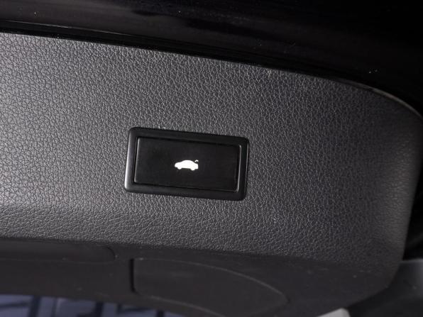 Audi Q7 I (4L) Рестайлинг с пробегом 2011 года, цена 2 230 000 рублей, 143227 км, внедорожник, Автокод Объявления